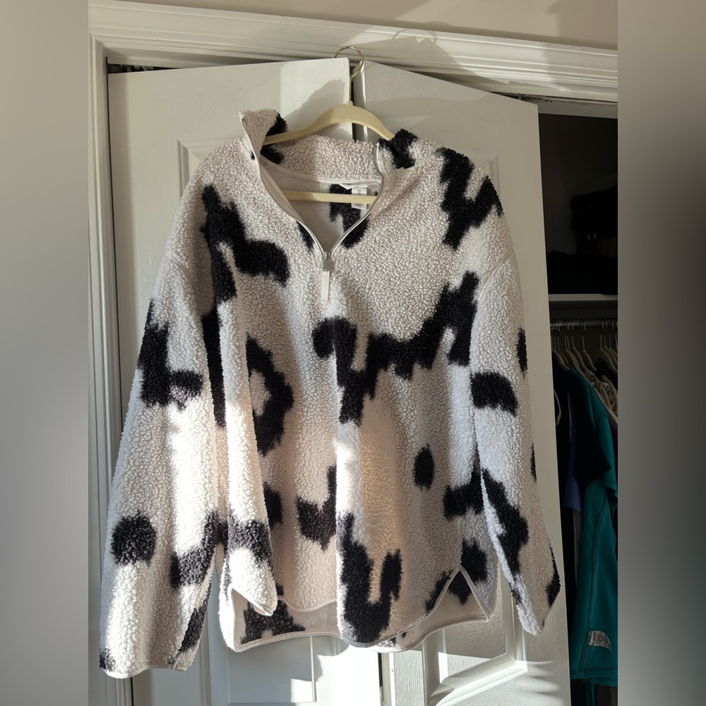 H&M Black and White Teddy Jacket Plush Comfort